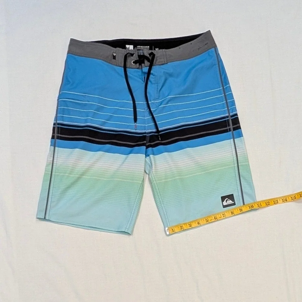 Quiksilver board shorts